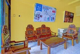 Menara Sakti Syariah Homestay by OYO