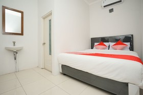 Nindy Homestay by OYO Rooms