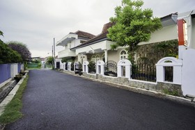 Penginapan Bidara Syariah by OYO Rooms