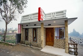 Pieter Homestay Bromo by OYO Rooms