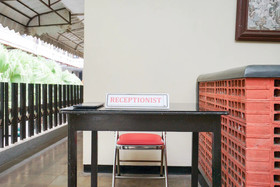 Ratna Backpacker Syariah by OYO Rooms