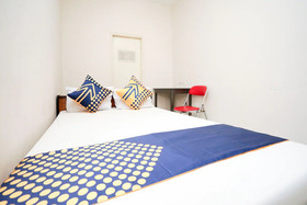Ratna Backpacker Syariah by OYO Rooms
