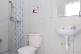 RedDoorz Syariah near Balai Kota Probolinggo 2