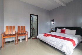 Saputra View Bromo Guest House by Reddoorz