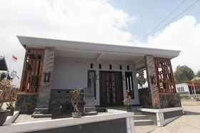 Saputra View Bromo Guest House by Reddoorz
