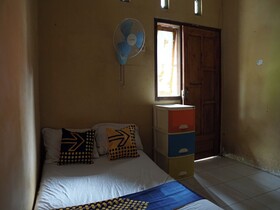 SPOT ON Rumah Kos Arafah Syariah