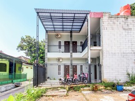 Anugrah Kostel Syariah by OYO