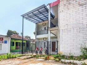 Anugrah Kostel Syariah by OYO