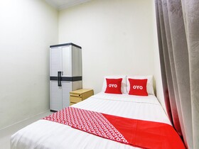 Anugrah Kostel Syariah by OYO