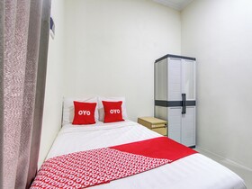 Anugrah Kostel Syariah by OYO