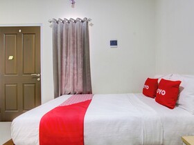 Anugrah Kostel Syariah by OYO