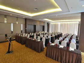 Horison Ultima Semarang