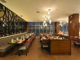 Horison Ultima Semarang