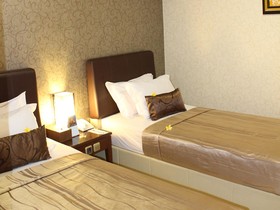 C3 Hotel
