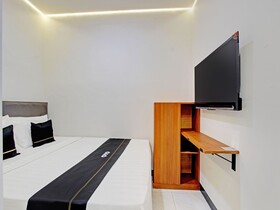 Collection O 92972 Gaharu Hotel