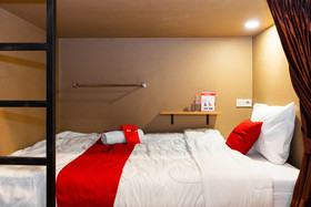 Dreams Capsule by RedDoorz