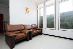 SPOT ON 1800 Ed Ed Residence