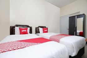 Gatsu Residence by OYO Rooms