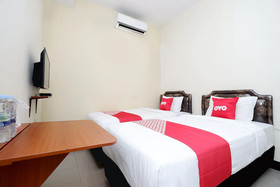 Gatsu Residence by OYO Rooms