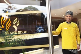 Grand Edge Hotel