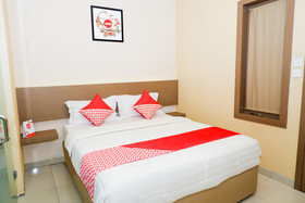 Grand Mundu By OYO Rooms