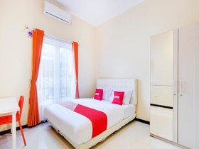 Griya Loka Syariah 1 Sampangan by OYO Rooms
