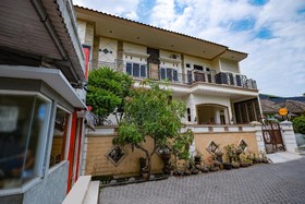 Griya One Syariah by OYO Rooms