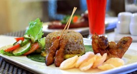 @HOM Simpang Lima Semarang by Horison