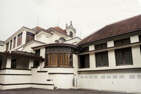 Hotel Candi Baru