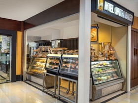 Hotel Ciputra Semarang