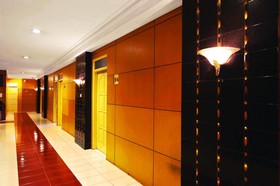 Nite & Day Semarang - Candi