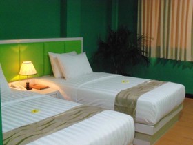 Hotel Kesambi Hijau