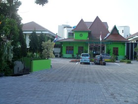 Hotel Kesambi Hijau