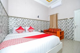 Hotel Taman Sari by OYO Rooms