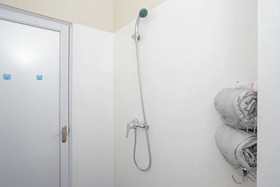 Innjoy Transm Banyumanik by OYO Rooms