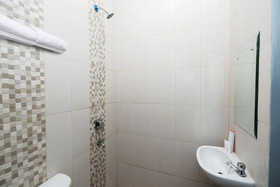 Kars Inn Semarang by OYO Rooms