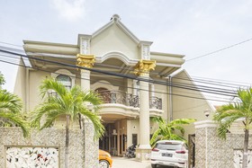 Koolkost Syariah Near Rsjd Amino Semaran