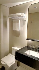 LK Pemuda Semarang Hotel & Residences