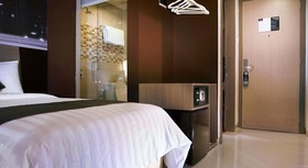 Hotel NEO Candi Semarang