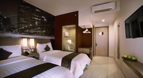 Hotel NEO Candi Semarang