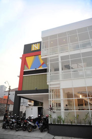 Nozz Hotel