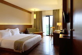 Oak Tree Emerald Semarang