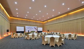 Oak Tree Emerald Semarang