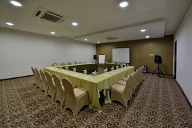 Oak Tree Emerald Semarang