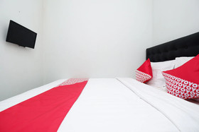 Palebon Residence by OYO Rooms