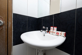 Palebon Residence by OYO Rooms