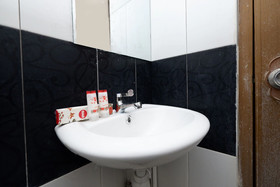 Palebon Residence by OYO Rooms