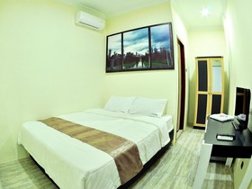 Peterongan Residence