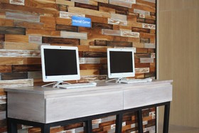 Pop Hotel Pemuda Semarang