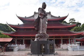 Pop Hotel Pemuda Semarang